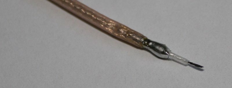 Datei:Koaxkabel-vorbereiten.jpg
